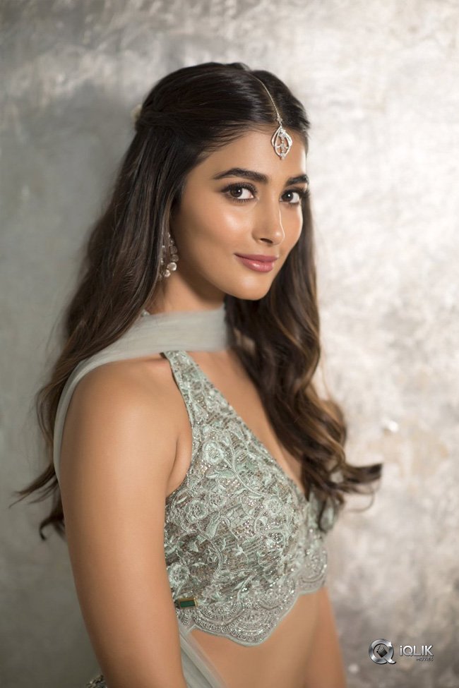 Pooja-Hegde